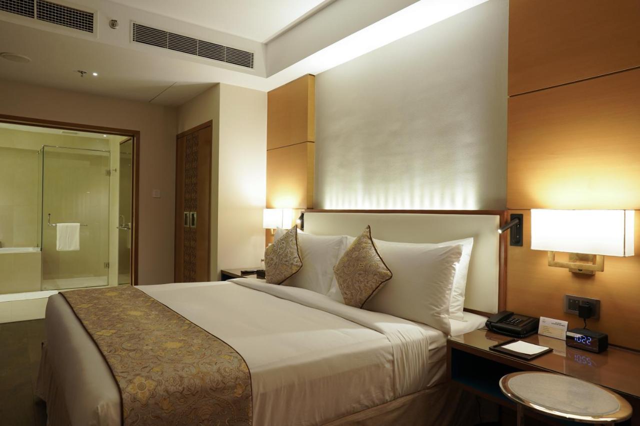 Gokulam Grand Trivandrum Thiruvananthapuram Exterior photo