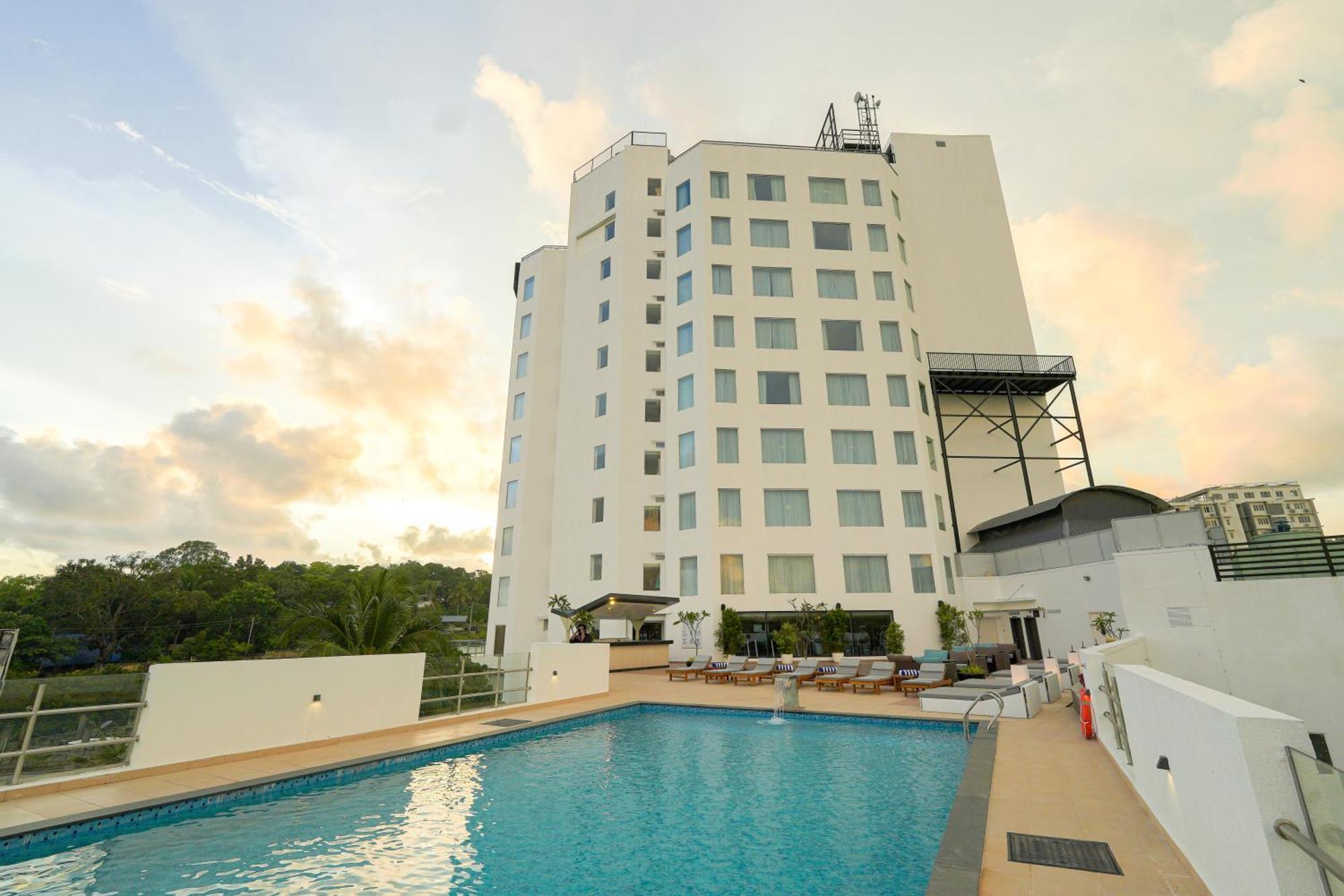Gokulam Grand Trivandrum Thiruvananthapuram Exterior photo