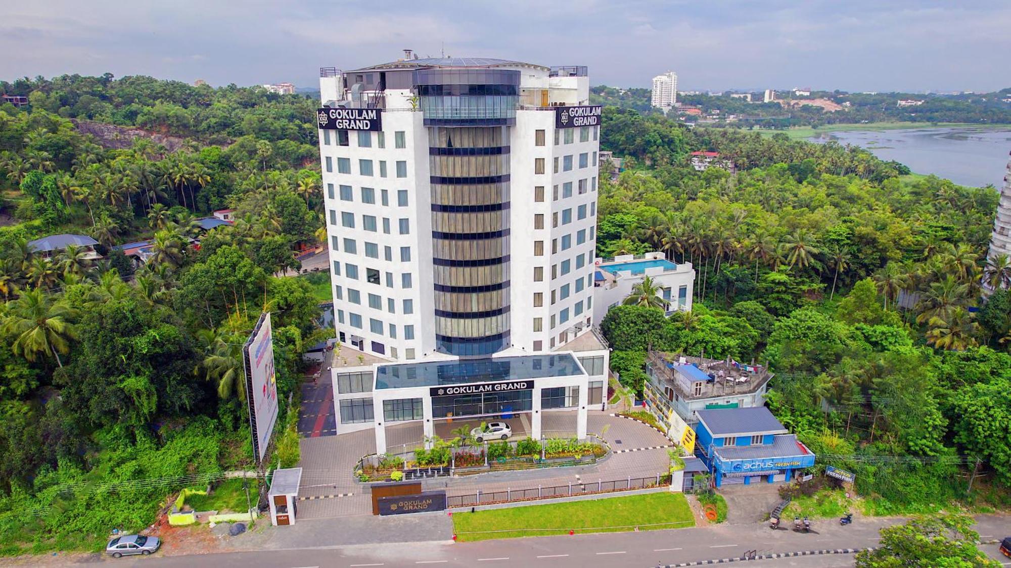 Gokulam Grand Trivandrum Thiruvananthapuram Exterior photo